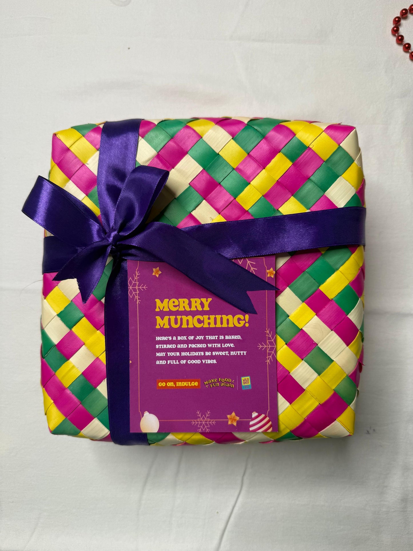 Wild Date – The Merry Munch Box | Festive Gift Hamper with Cashew and Raisin Cake, Hazelnut chocolate Granola & Peanut Butter Chocolate Cookies | Christmas/New Year Festive Gourmet Snack Gift Box